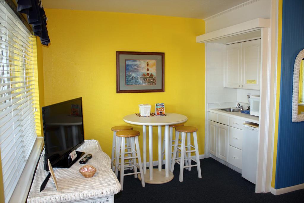شاطئ كليرووتر Barefoot Bay Resort Motel المظهر الخارجي الصورة