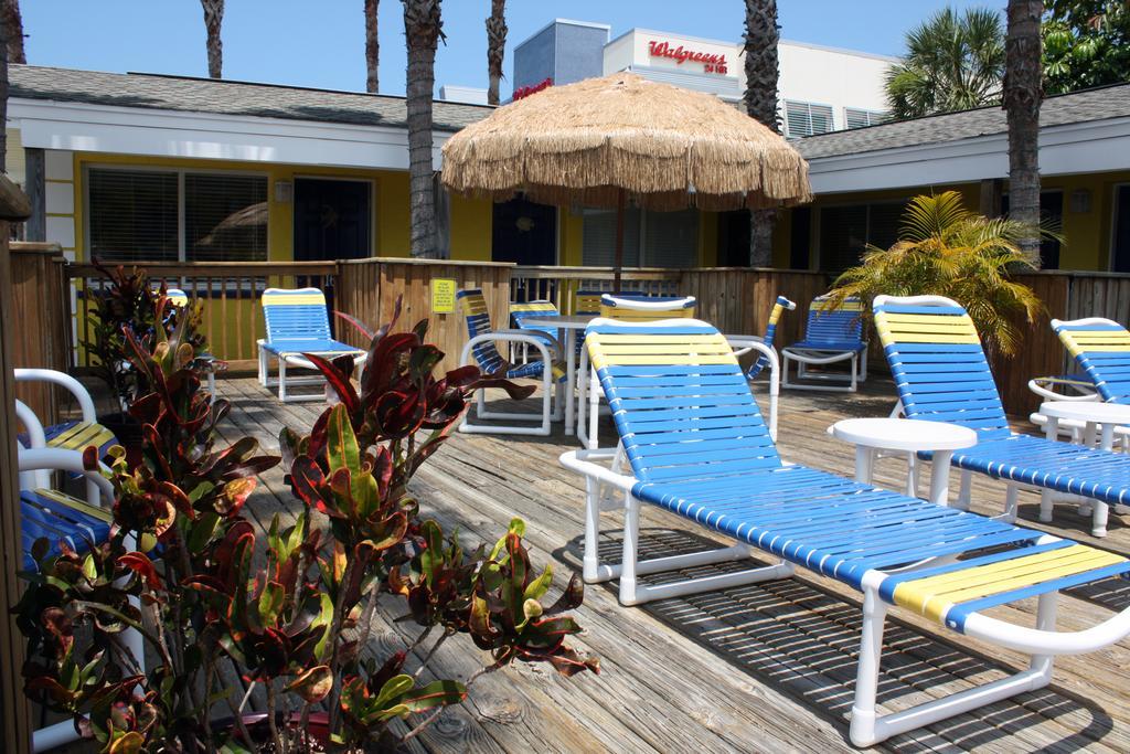 شاطئ كليرووتر Barefoot Bay Resort Motel المظهر الخارجي الصورة