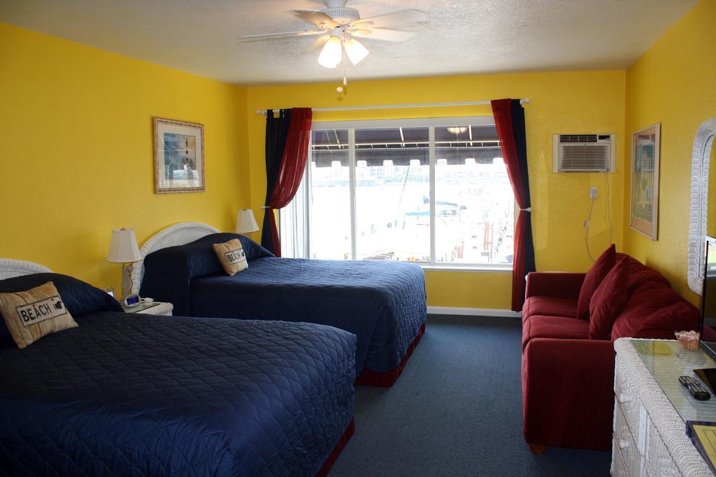 شاطئ كليرووتر Barefoot Bay Resort Motel المظهر الخارجي الصورة